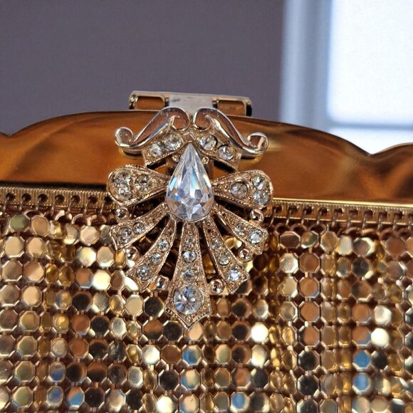 Whiting & Davis Gold Mesh Clutch Rhinestone Accent Vintage USA - Picture 2 of 13